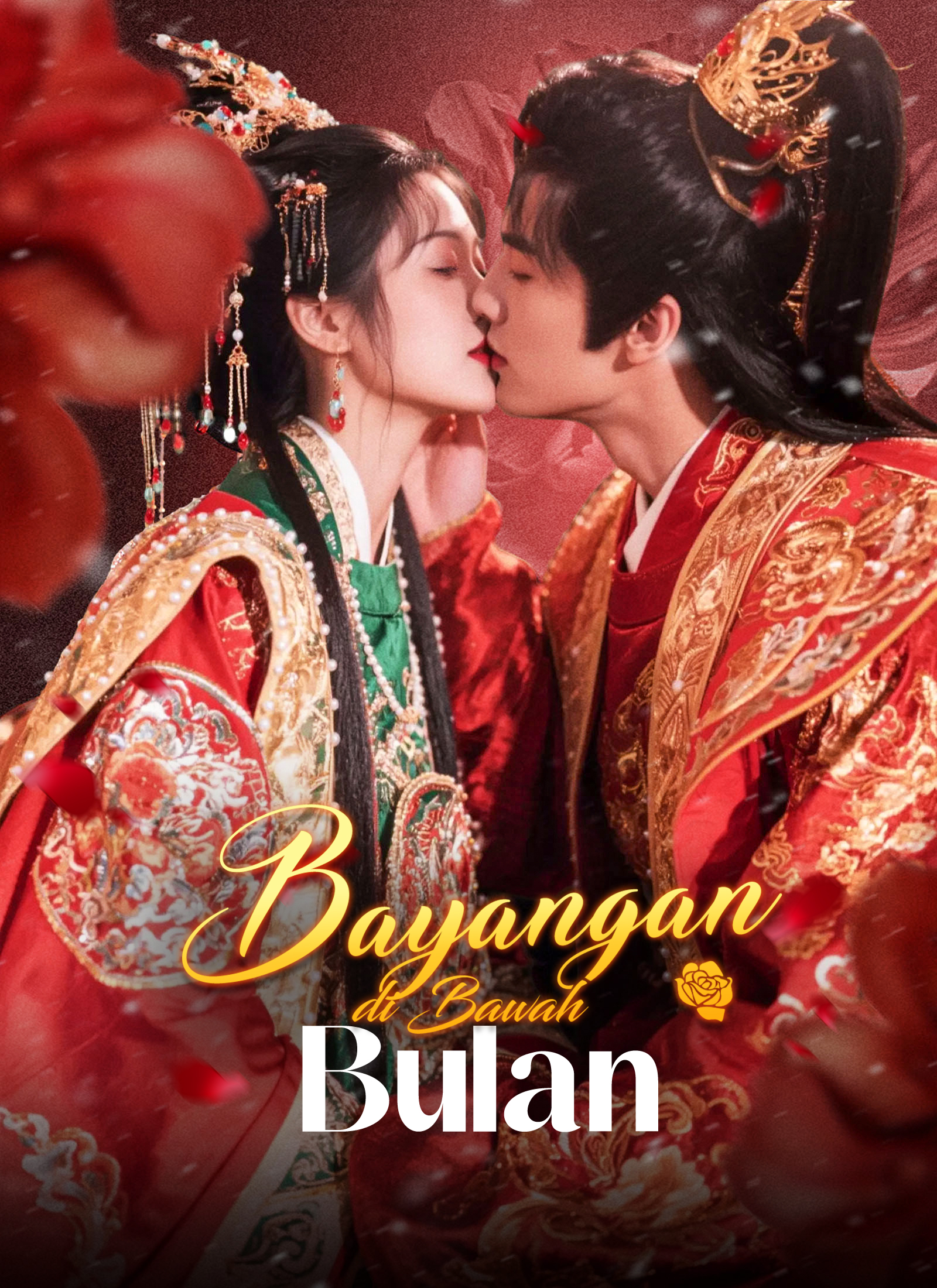 Bayangan di Bawah Bulan